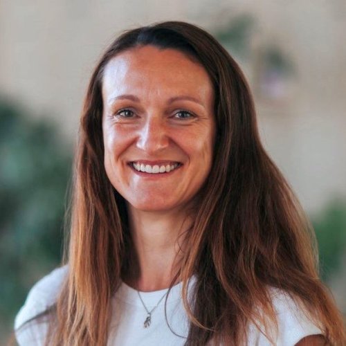 Alena Kmochová Alena Kmochová
